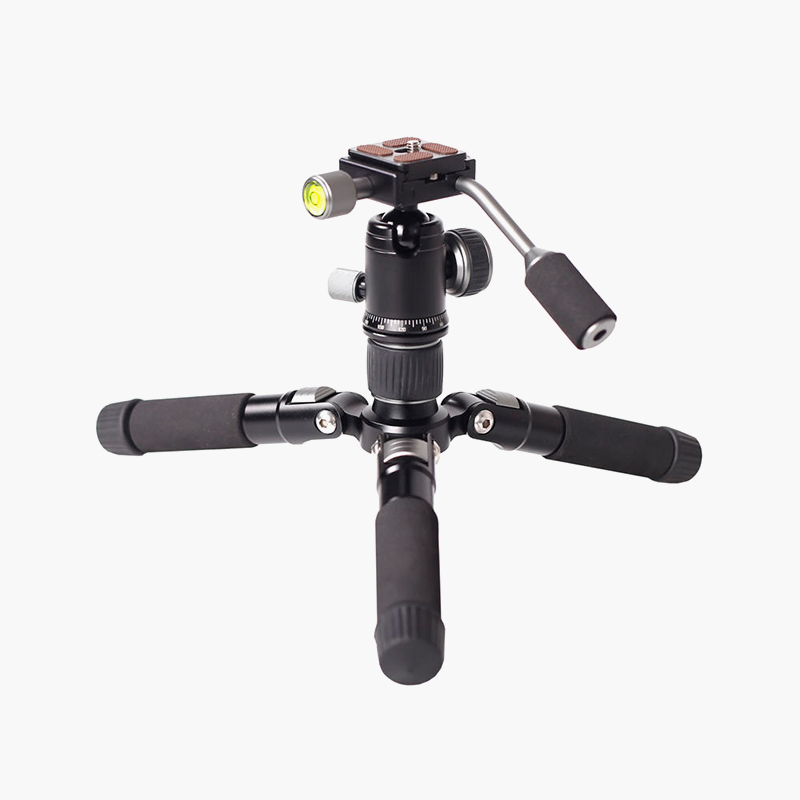 Lightweight Portable Aluminum Travel Table Stand